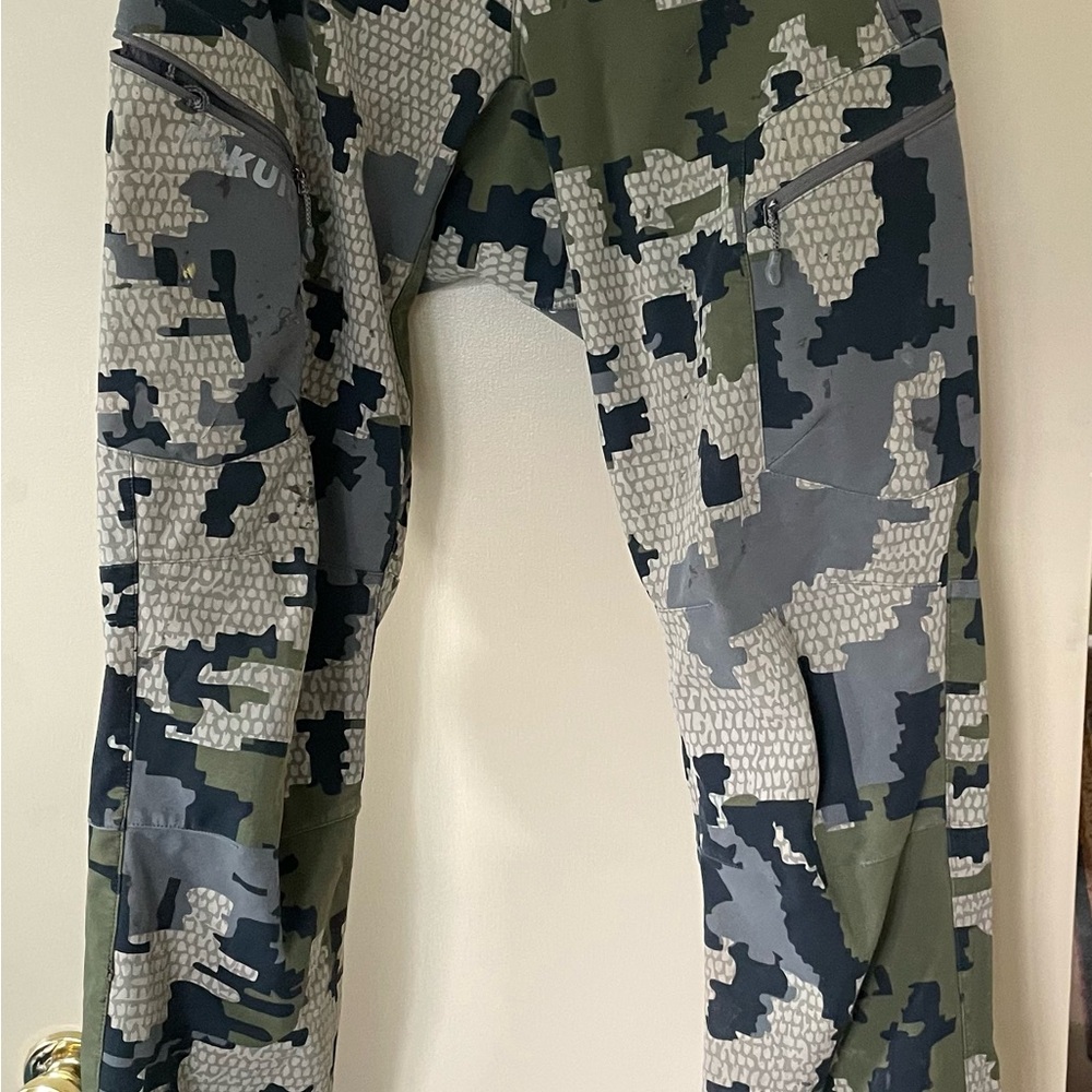 KUIU Camo Pants (Guide) 34